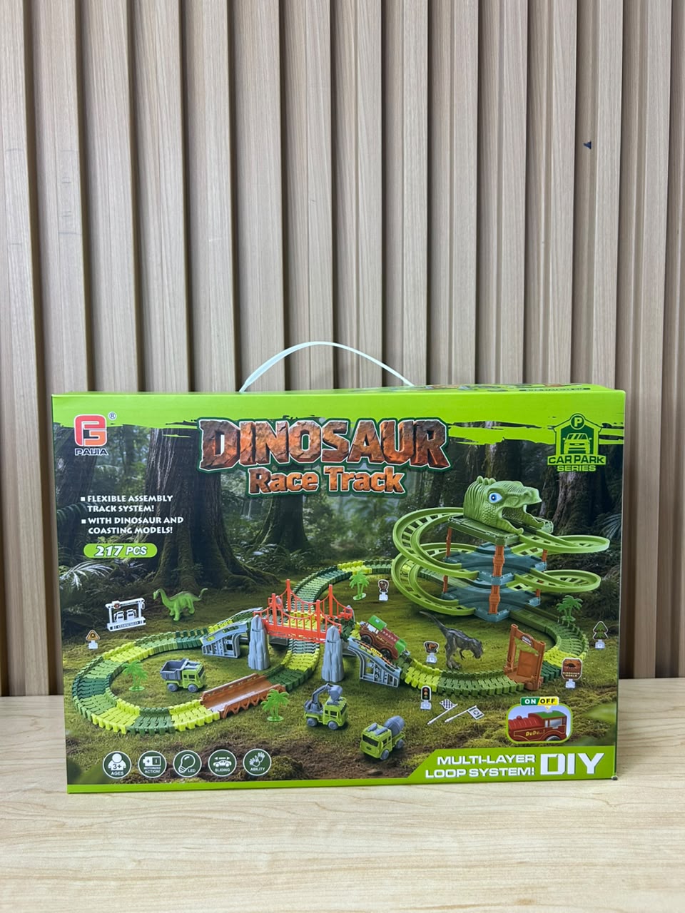 PISTA DE DINOSAURIOS! 🏁🦖