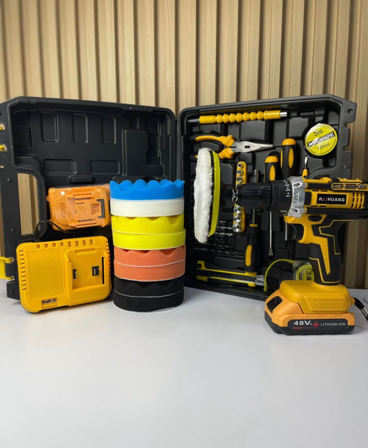 Kit de Taladro + Kit Polichador