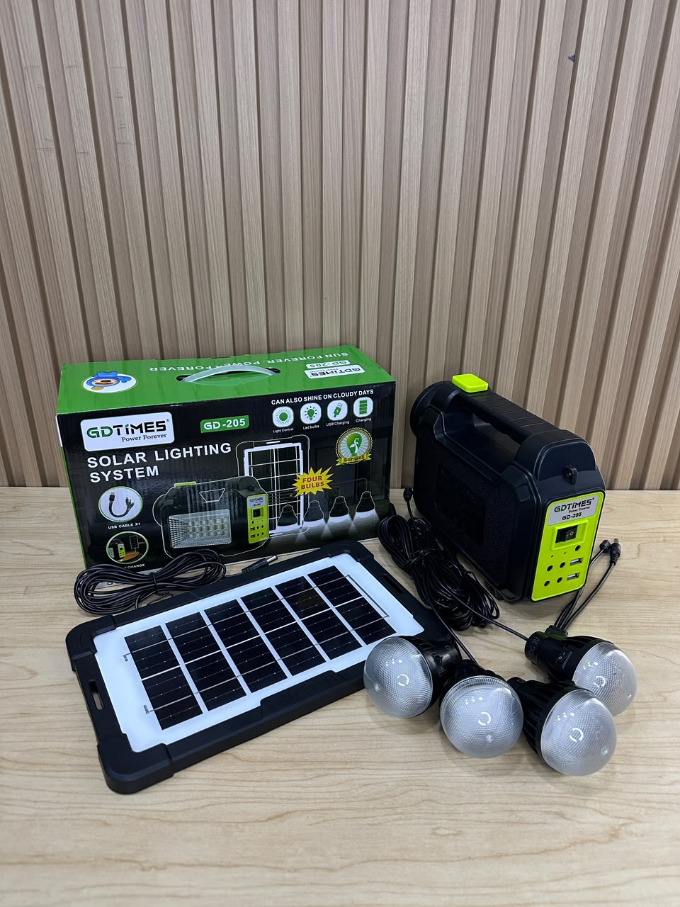 ☀️🔦 LINTERNA SOLAR GD TIMES GD205